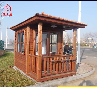 公園景區(qū)值班內部都是鍍鋅方管，屬于鋼結構崗亭警務室防腐木崗亭